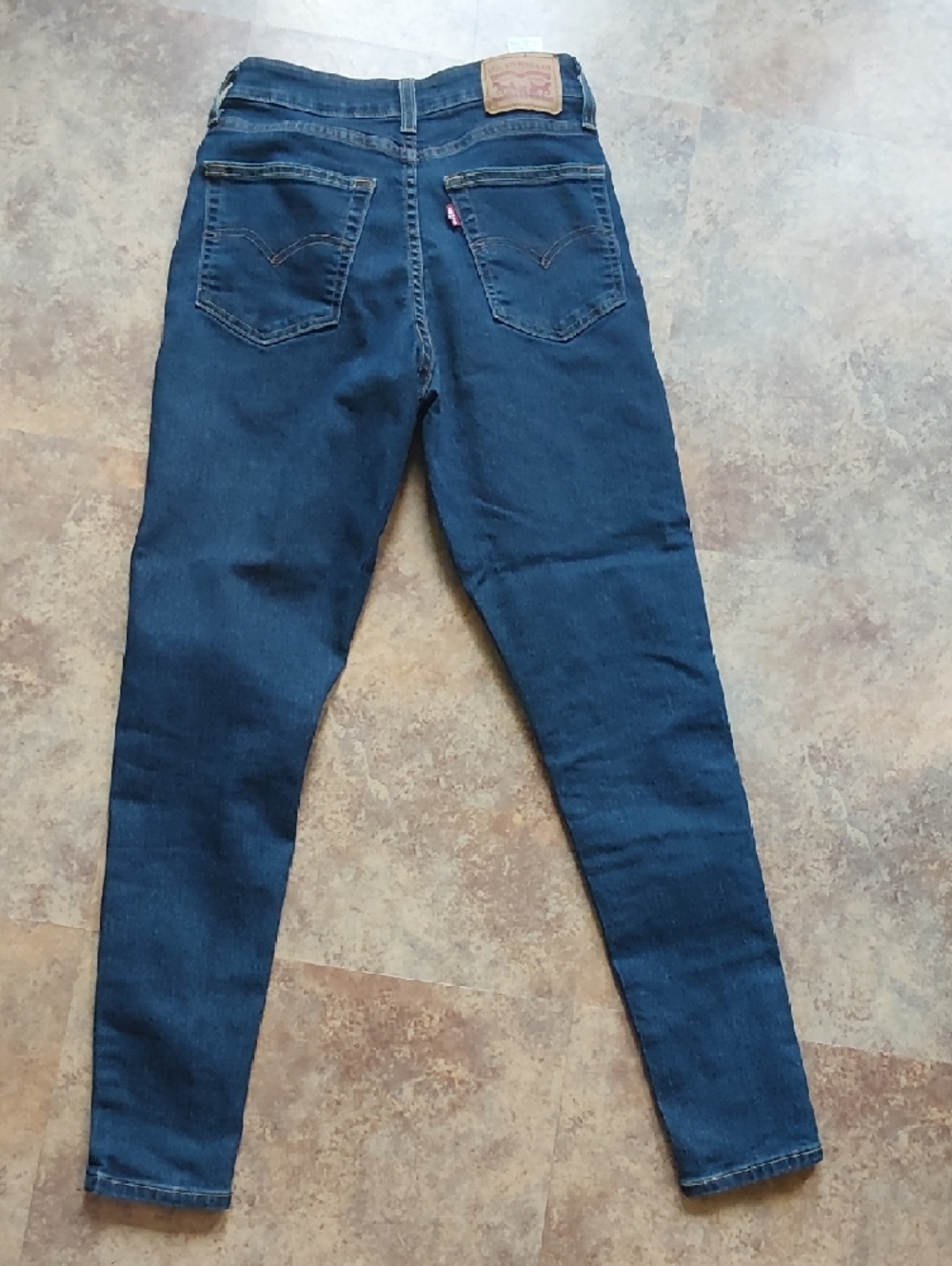 Women's Levi's Size 26 High Rise - Picture 5 of 6